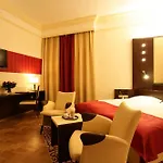 Achat Sternhotel Szálloda 4*