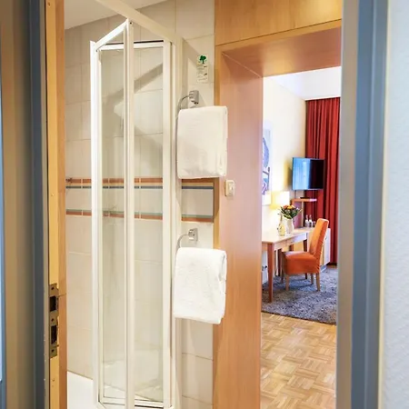 Achat Sternhotel فندق 4*