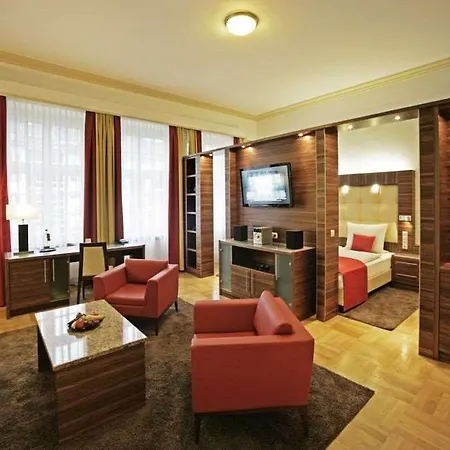 Achat Sternhotel فندق