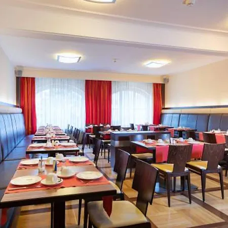 Отель Achat Sternhotel 4*