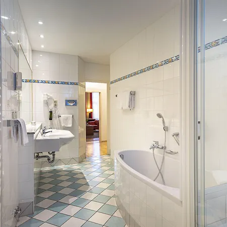 Hotel Achat Sternhotel 4*