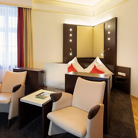 Achat Sternhotel מלון בון