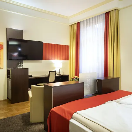 Achat Sternhotel فندق 4*