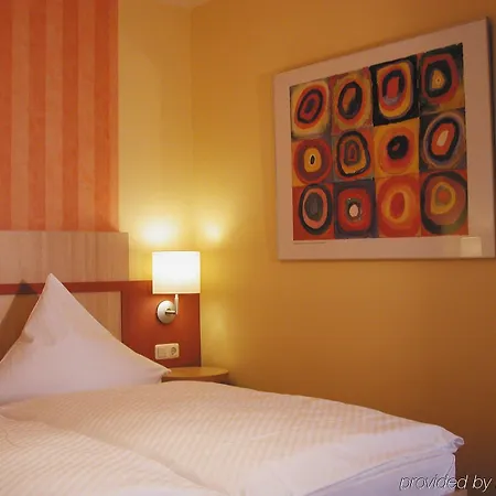 Achat Sternhotel מלון בון