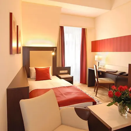 Achat Sternhotel فندق