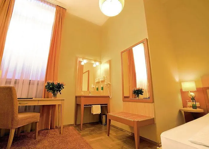 Hotel Achat Sternhotel 4*